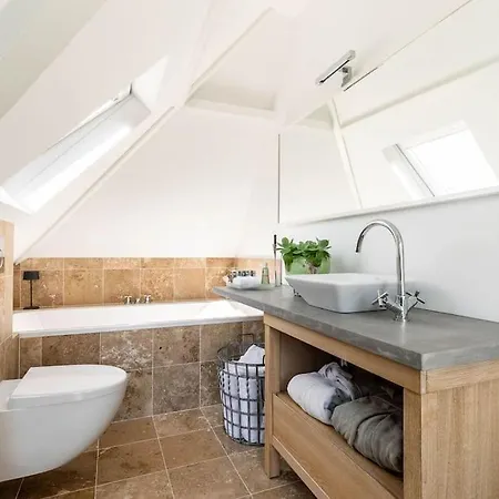 Beautiful House Close To Amsterdam Beach And Haarlem